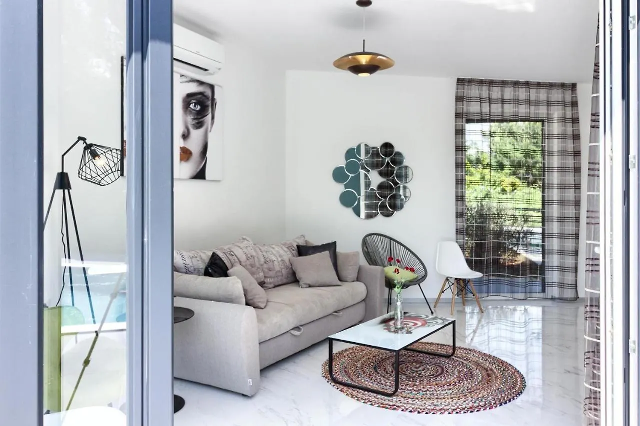 Amazing Villa Sandra With Pool Near The Beach, Extra Pool Heating Available - Wiibuk Medulin